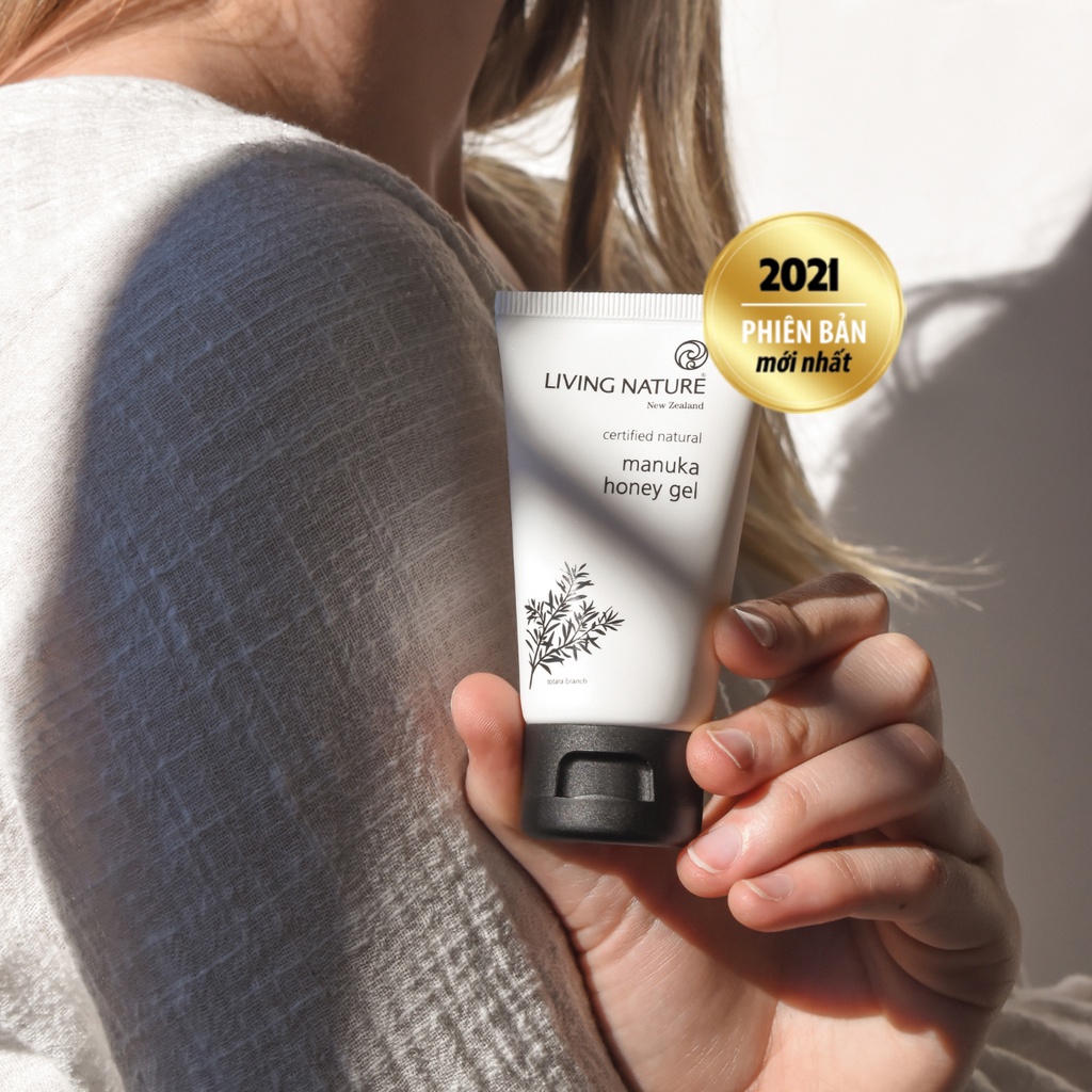 Gel mụn Living Nature Manuka Honey Gel 50ml | BigBuy360 - bigbuy360.vn