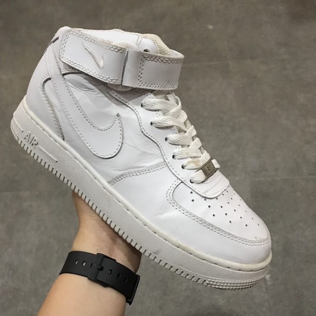 Nike airforce 1 2hand