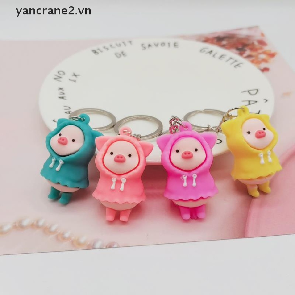 Móc Khóa Hình Chú Heo Mặc Áo Mưa Dễ Thương