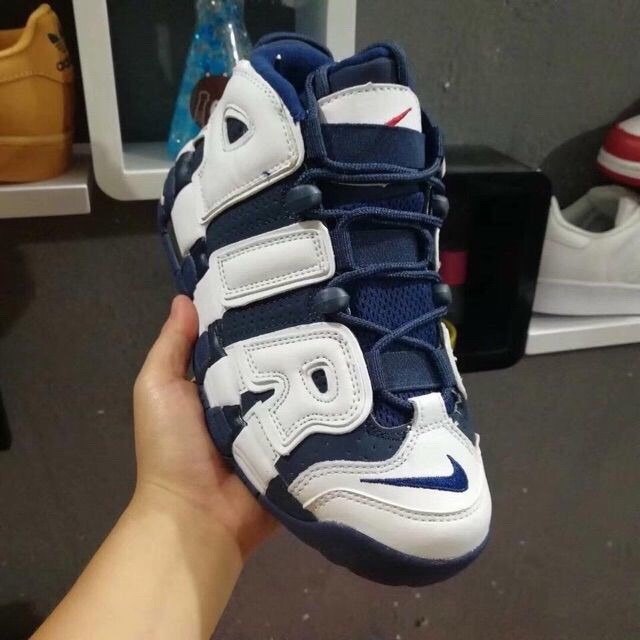 GIÀY THỂ THAO NIKE AIR MORE UPTEMPO MẦU XANH CHỮ TRẮNG