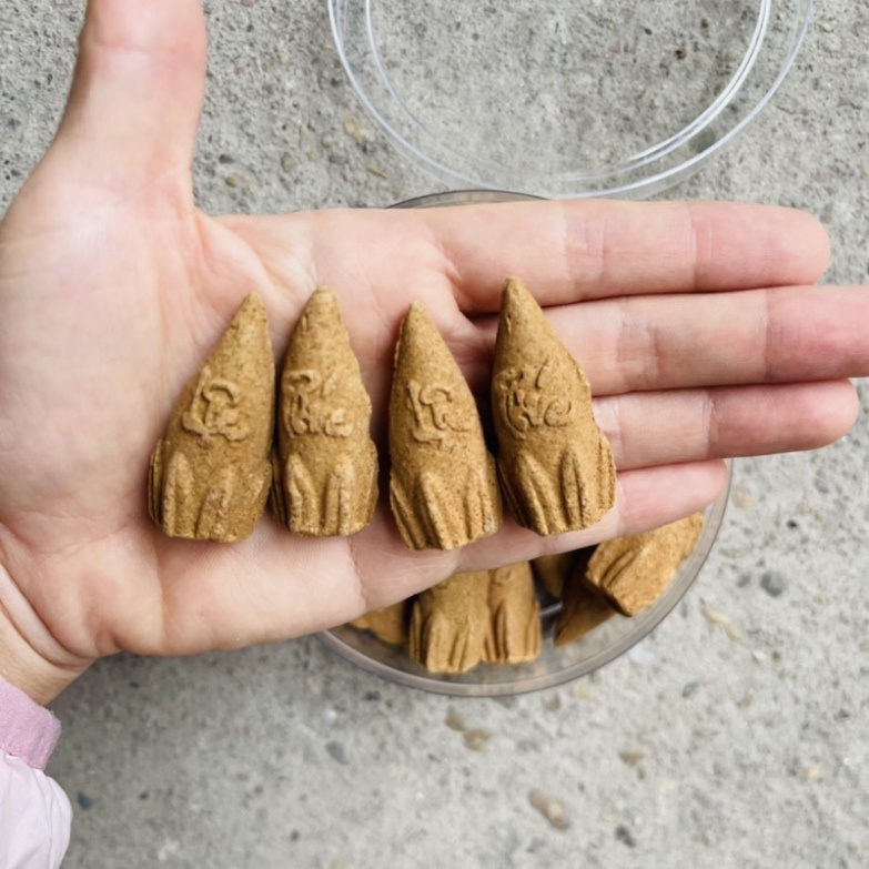 Trầm hương ,nụ trầm hương tự nhiên không hóa chất