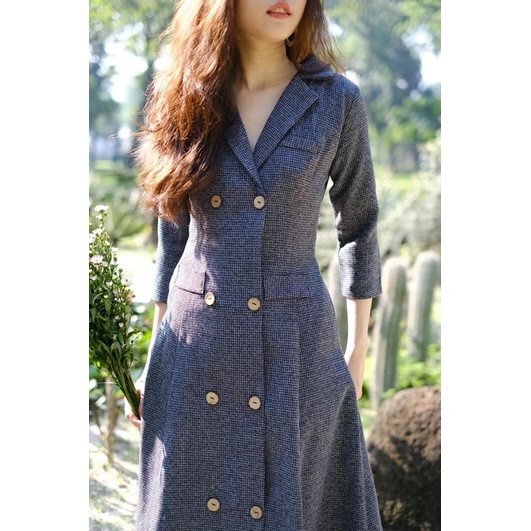 Đầm vest chất liệu Tweed