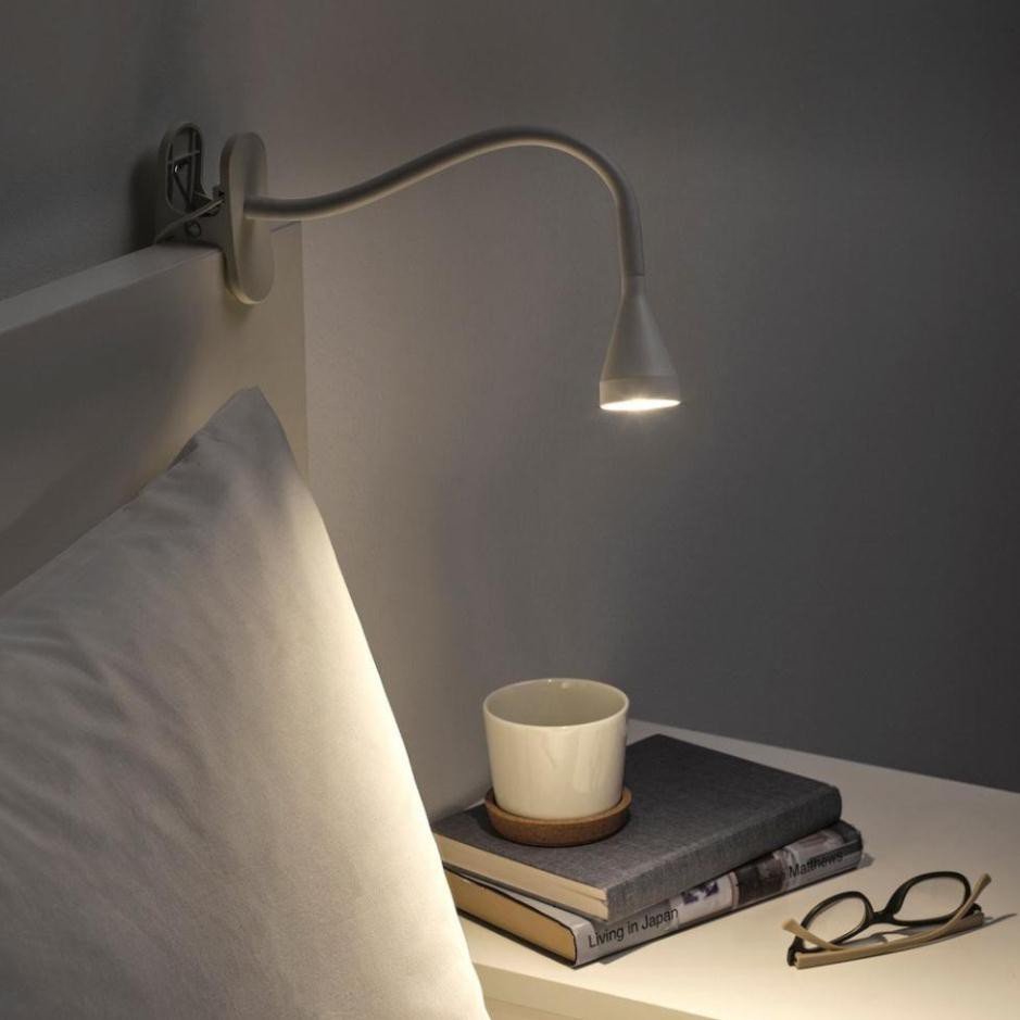 Đèn kẹp đọc sách Ikea Navlinge  ánh sáng Vàng tuổi thọ 25000 giờ- Chính hãng IKEA- Bảo hành đổi mới trong 1 năm