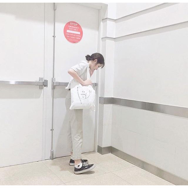 Túi tote vải bố đựng đồ canvas đeo vai túi mặt người, vải canvas loại tốt đi học, đi làm