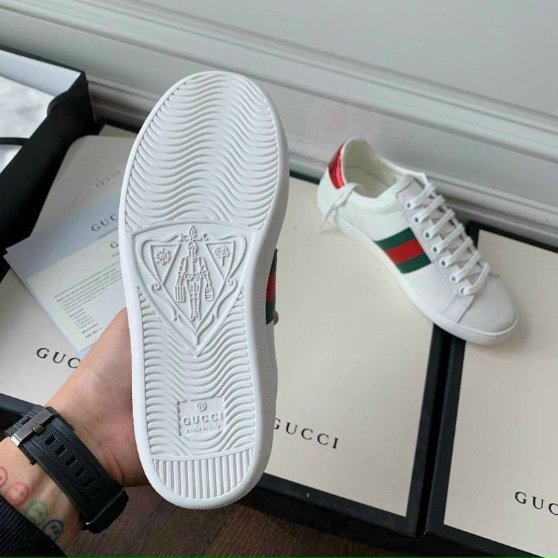 pl(VIDEO) Giày Thể Thao Trắng Ong Basic Da Mềm Êm Fullbox Hãng Cao Cấp