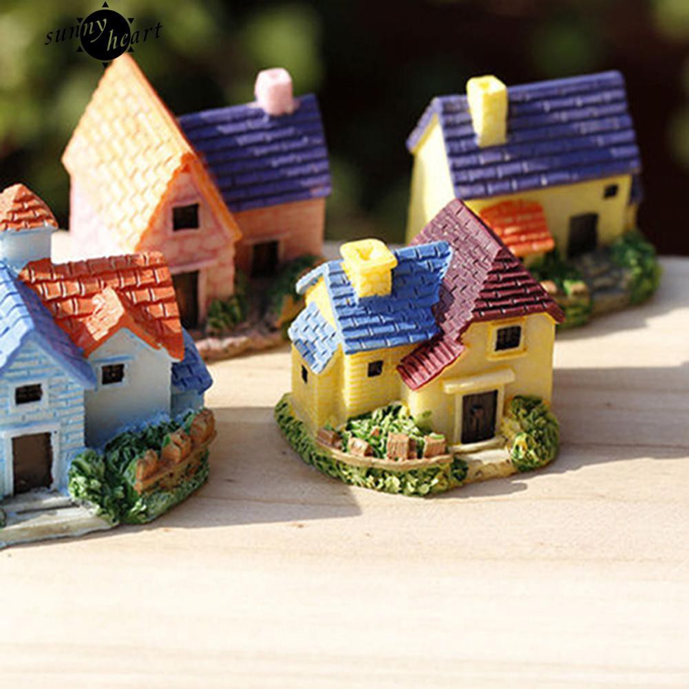 Nhà mini trang trí sân vườn búp bê hay chậu cây cảnh