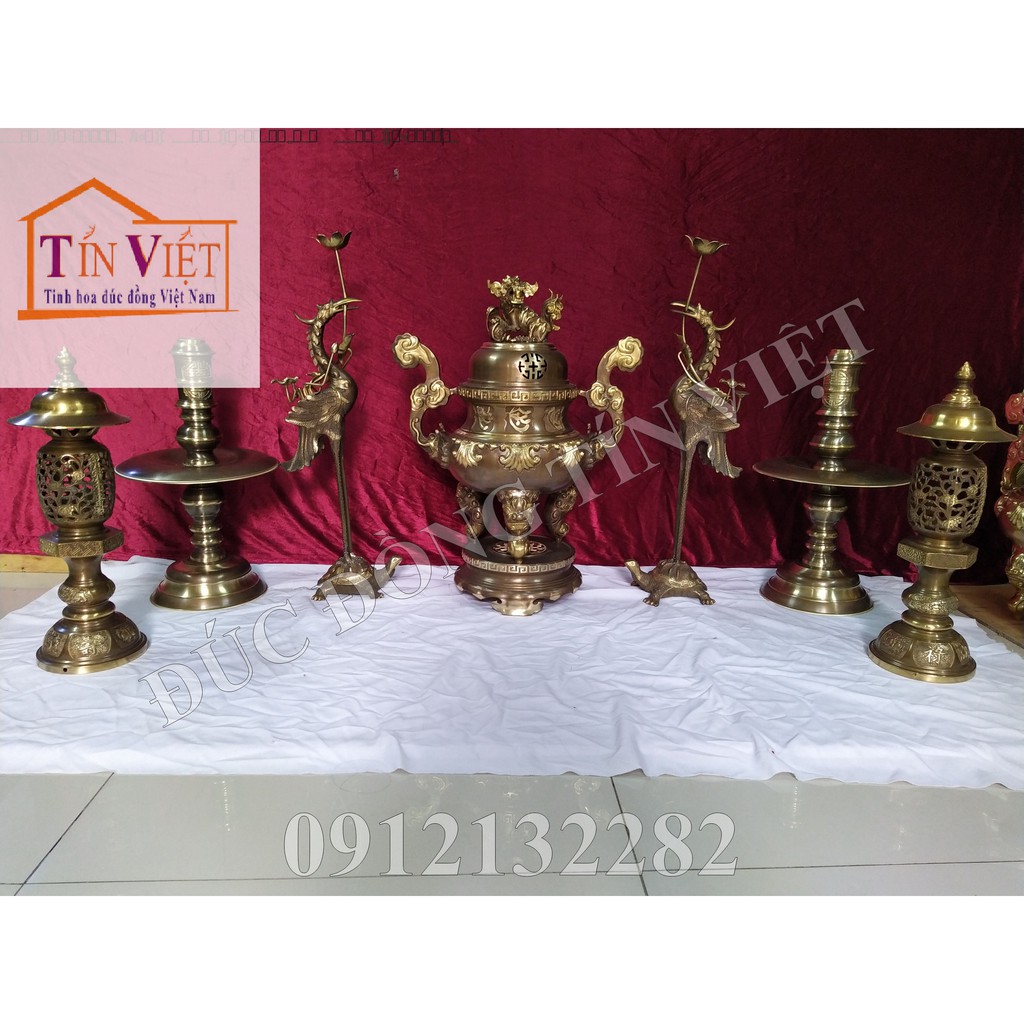 Bộ ngũ sự bằng đồng 60 nặng 45 đến 25kg và đôi đèn điện nặng 4,5kg cao 44cm giá tốt nhất thị trường
