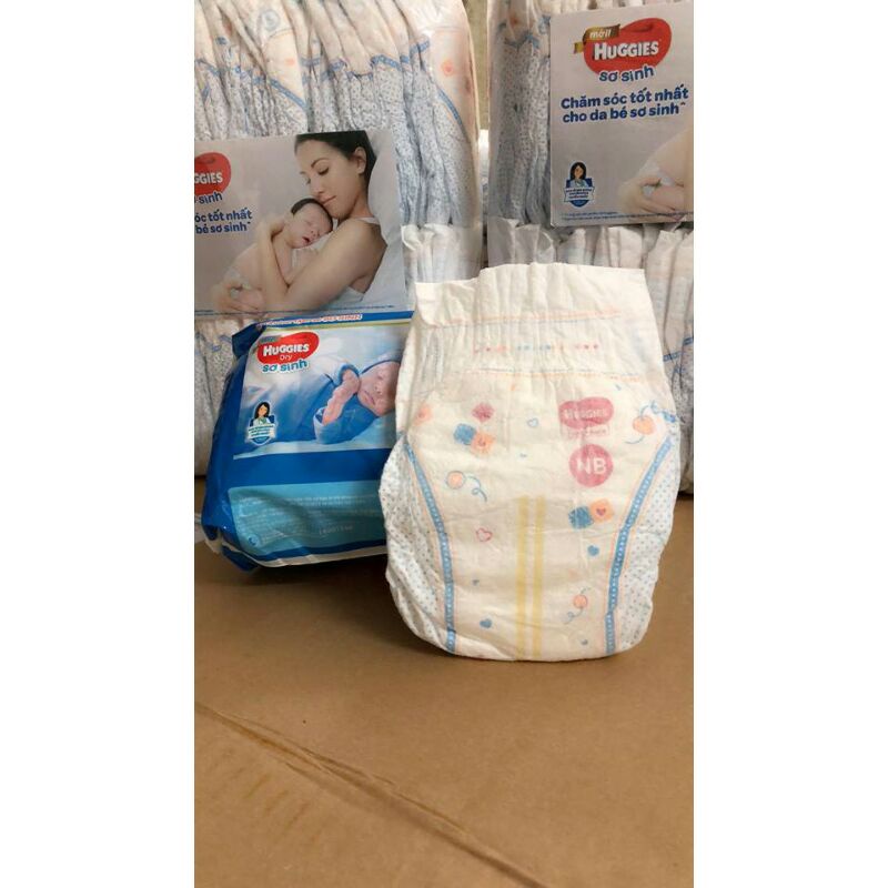 Tã Quần sơ sinh Size S Huggies Dry Newborn tách lẻ 10 miếng ( hàng trần )