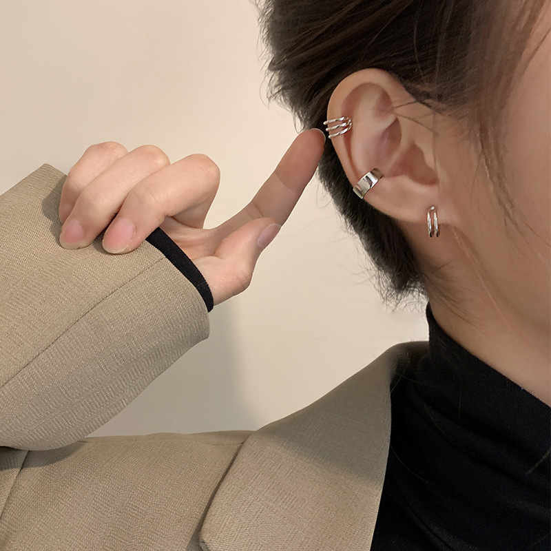 Khuyên tai dạng kẹp không xỏ lỗ kiểu dáng cổ điển cá tính sành điệu