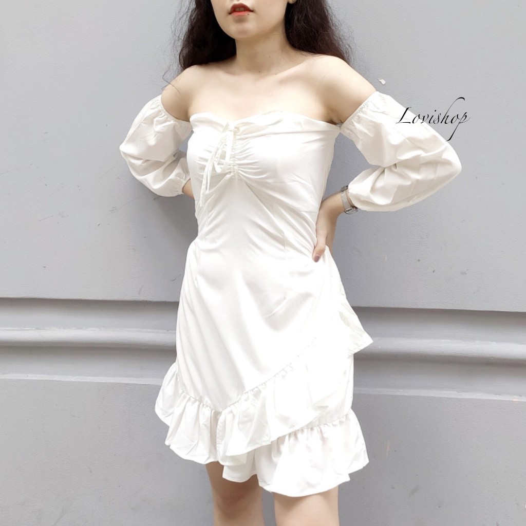 Đầm nhún ngực trễ vai có hai màu trắng và đen