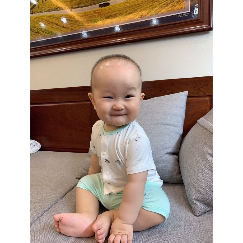 Bộ áo cộc tay quần đùi khuy giữa sợi tre Bons99 2020