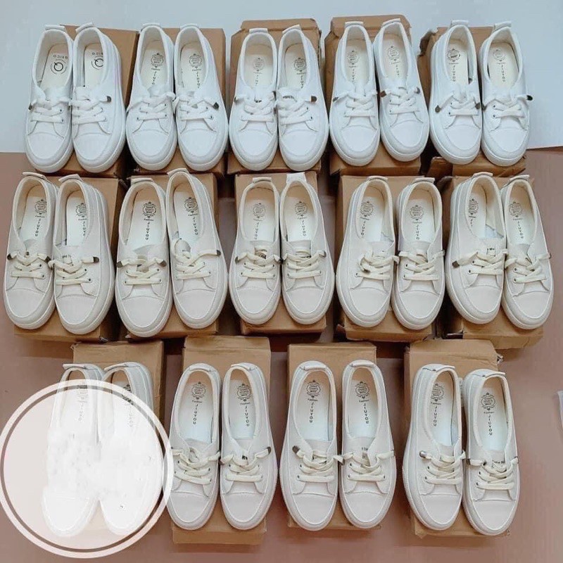 Giày slip on trắng kiểu mới cho bạn gái