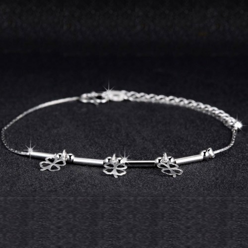 Lắc chân cỏ 4 lá may mắn xinh mạ bạc | BigBuy360 - bigbuy360.vn