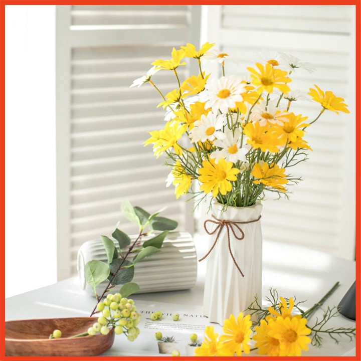 Hoa cúc vàng vải lụa siêu đẹp, Hoa giả decor phòng, trang trí nhà cửa, lễ tết 1 cành 5 bông 52cm