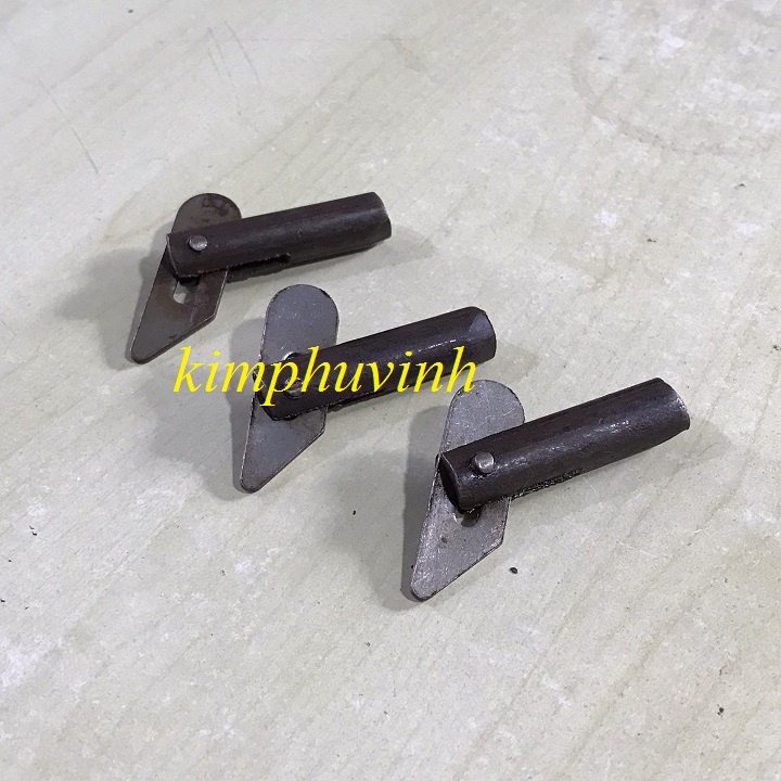 08 CÁI - CHỐT GIÀN GIÁO - CHỐT KHÓA CHÉO DÀN GIÁO
