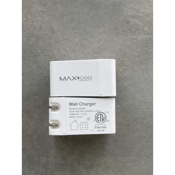 Củ Sạc MAXcases 12W 2.4A thương hiệu Mỹ  AC0642B