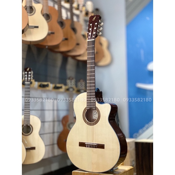 [GIÁ TỐT] Đàn Guitar Classic C-100-J Tặng Kèm Bộ Phụ Kiện Hấp Dẫn