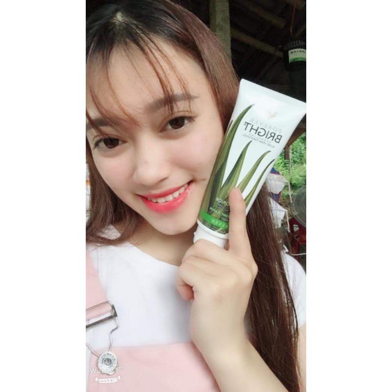 Kem đánh răng Lô hội Forever - Forever Bright Toothgel 028 flp trắng răng thơm mát