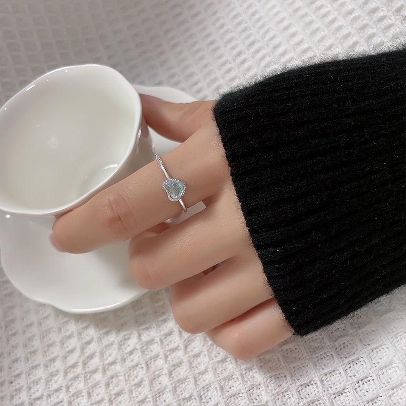 Nhẫn nữ đá mặt trăng hình trái tim có thể điều chỉnh theo phong cách Hàn Quốc