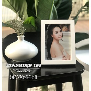 Khung ảnh để bàn gỗ thông nhập khẩu, có video, 5 cỡ từ nhỏ đến to màu trắng