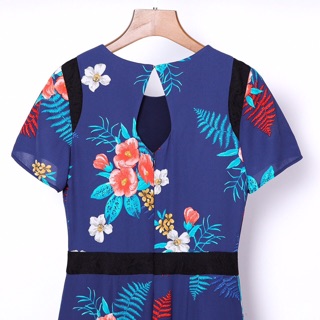 Bộ jumpsuit hoa Lauren