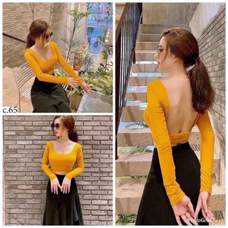 Sét váy umi + áo croptop hở lưng