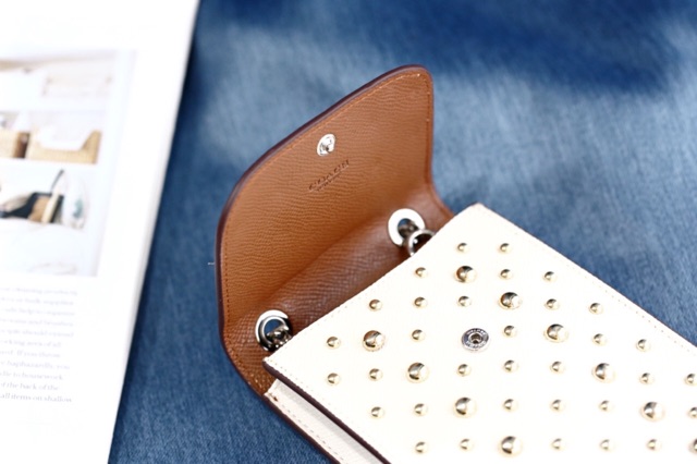 TÚI ĐỰNG ĐIỆN THOẠI COACH