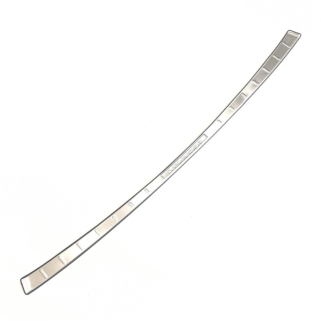Bộ ốp chống trầu cốp inox xe Mitsubitshi Xpander 2018 đến nay