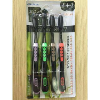 Set 4 bàn chải than tre Hàn Quốc