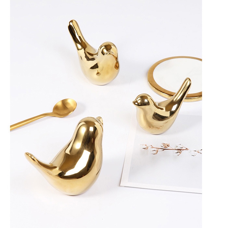 1 Bức Tượng Chim Vàng Bằng Sứ Trang Trí Nhà Cửa