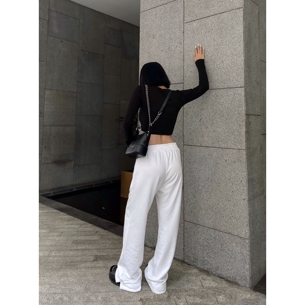 Quần Jogger Ống Xuông Màu Trắng Amelie
