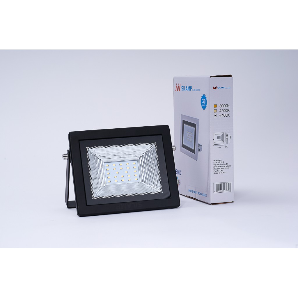 ĐÈN LED PHA 30W chiếu sáng bản hiệu , quảng cáo , lỗi đi , bãi xe , cây cảnh