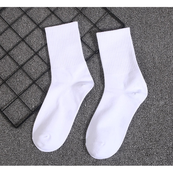 Vớ cao cổ Nam Nữ đủ màu phong cách thể thao, trẻ trung, năng động.