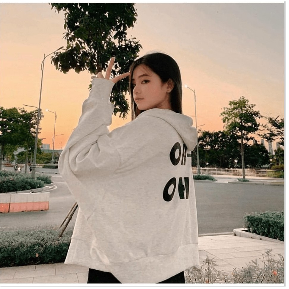 Áo khoác nỉ nữ OHOH form rộng cánh dơi phối màu phóng cách Hàn Quốc