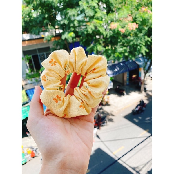 Dây cột tóc, buộc tóc Scrunchie hoa Vintage