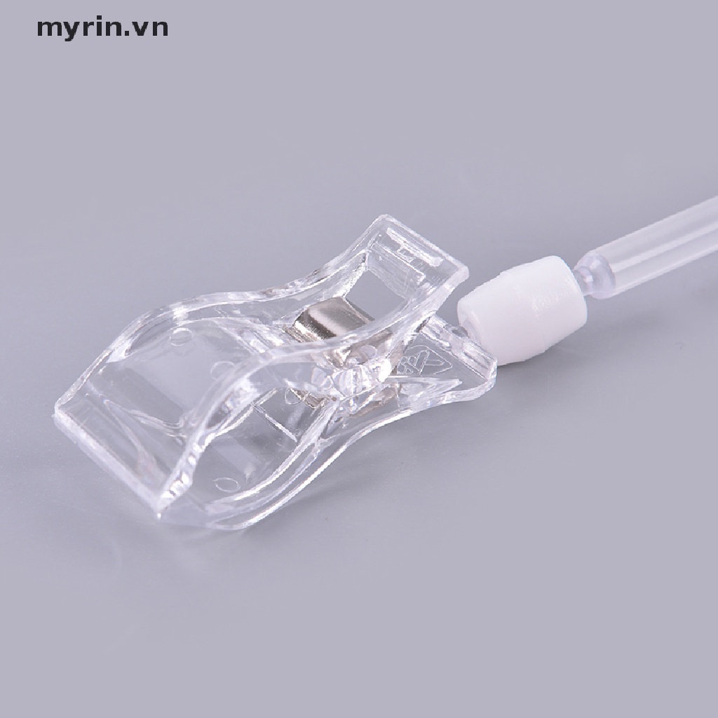 Giá Kẹp Thẻ Quảng Cáo Bằng Nhựa Tiện Dụng