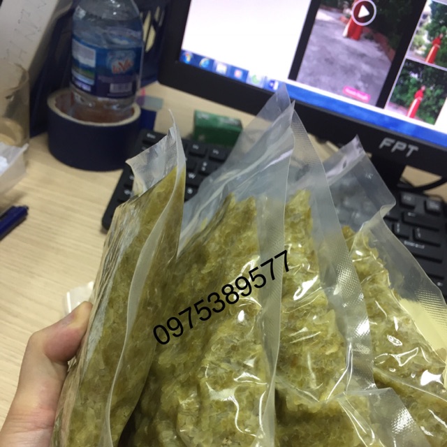 Cốm làng Vòng