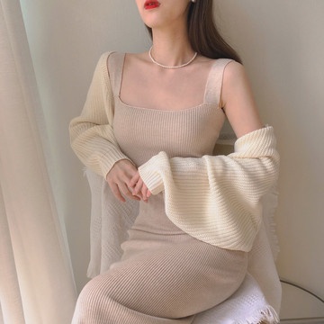 Đầm ôm dệt kim cổ vuông xẻ tà màu sáng phong cách retro thời trang cho nữ