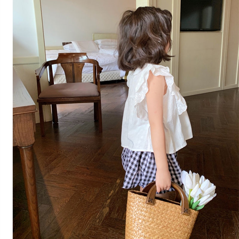 Hàng Mới Về Set Áo Sơ Mi Tay Ngắn Phối Bèo + Quần Short Màu Trắng Thời Trang Mùa Hè Cho Bé Gái