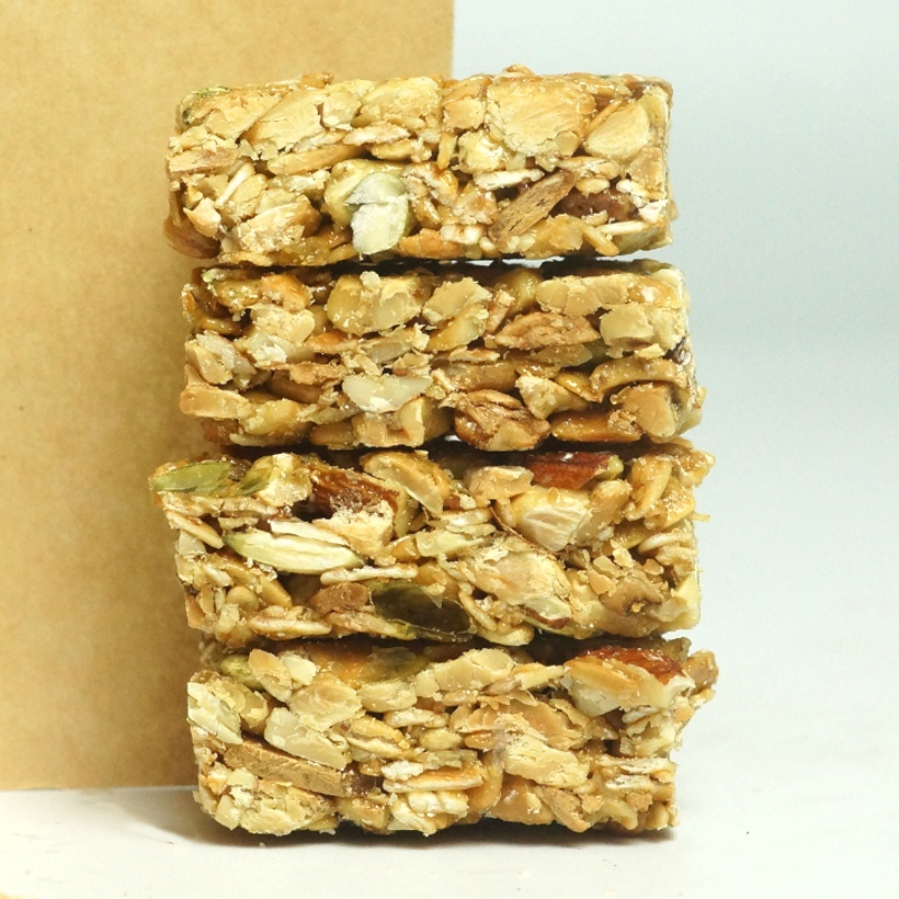 Thanh granola ngũ cốc yến mạch GUfoods - Giàu chất xơ &amp; protein, Lành mạnh, Bổ dưỡng (40g/100g/250g/440g)