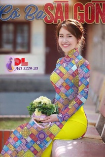 Vải áo dài lụa nhật. 250k/áo; 350k/bộ