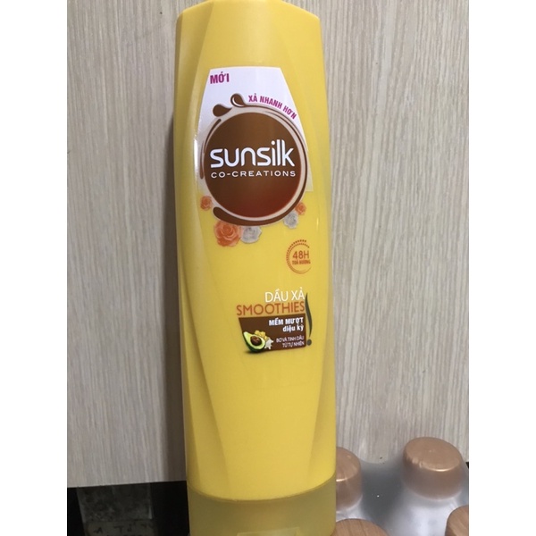 Dầu xả Sunsilk 320 g màu vàng