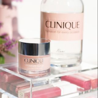Kem dưỡng Moisture Surge Intebse Skin Fortifying  Hydarator