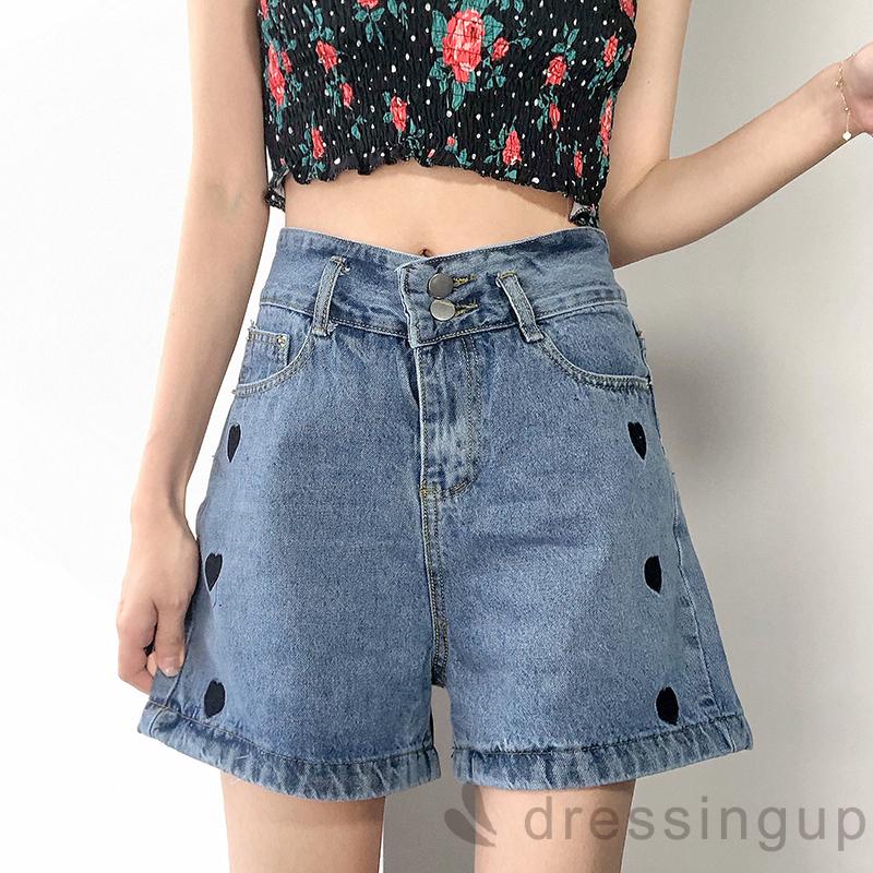 Quần Short Nữ Ống Rộng Lưng Cao Thêu Họa Tiết Trái Tim Phối Dây Nịt Sành Điệu