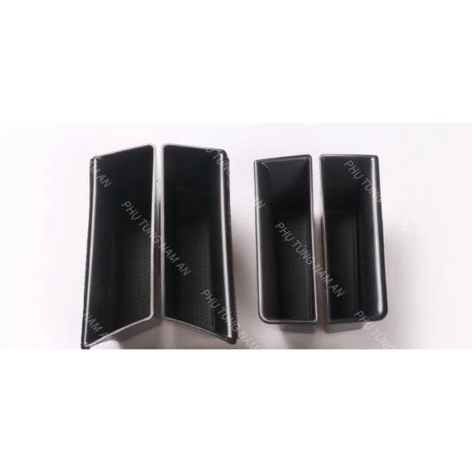 KHAY/HỘC ĐỂ ĐỒ MERCEDES C/GLC/E/GLK