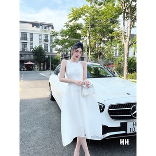 VÁY XỐP GẤM TRẮNG CỔ ĐÍNH CƯỜM LI BỒNG (ảnh thật)