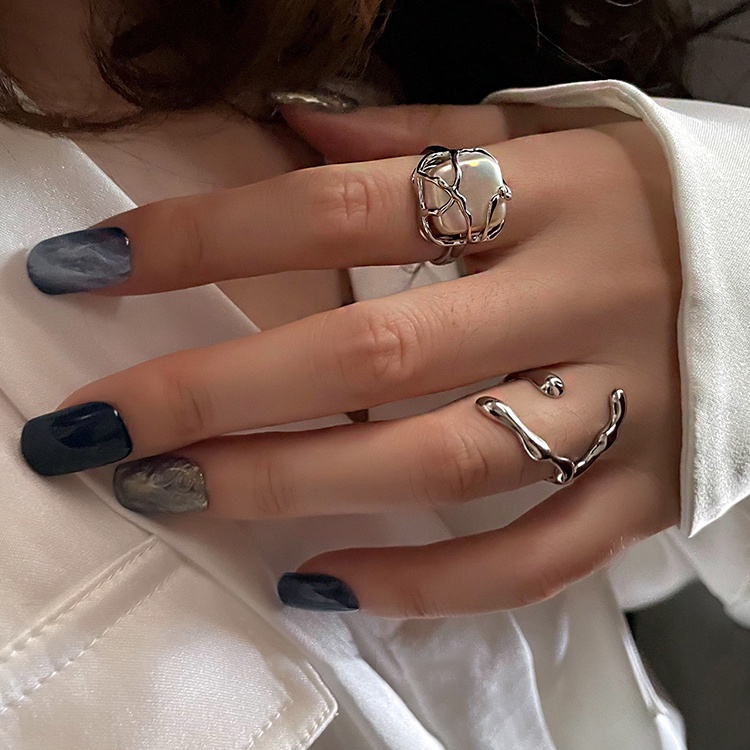 iF YOU Set 2 Nhẫn Bạc Hình Mặt Trăng Và Ngọc Trai