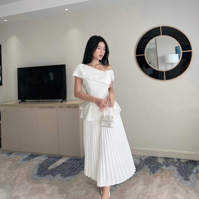 CHÂN VÁY DẬP LY DÀI - HÌNH THẬT SHOP CHỤP