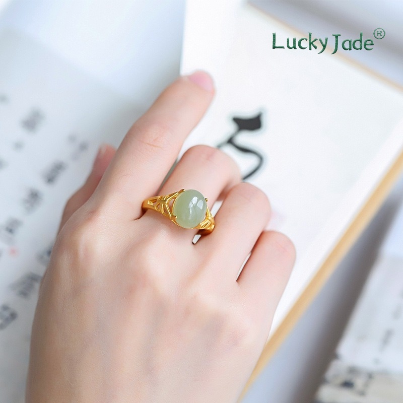 Nhẫn Mạ Bạc 925 Hình Bướm Rỗng Đính Đá Ngọc Bích