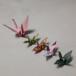 Hạc giấy xếp sẵn  mini (100 con) - Giấy 4x4cm